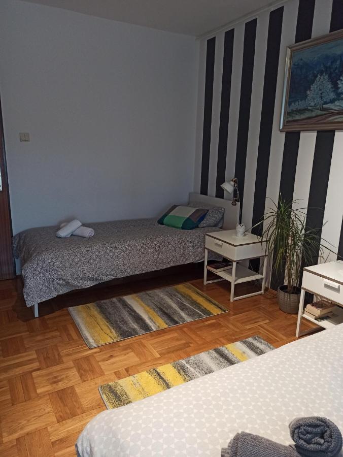 Apartman Lana ,Froudeova Ulica 3 Nasuprot Zg Velesajma Zagreb Exterior photo